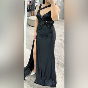 Elegant Black Evening Gown